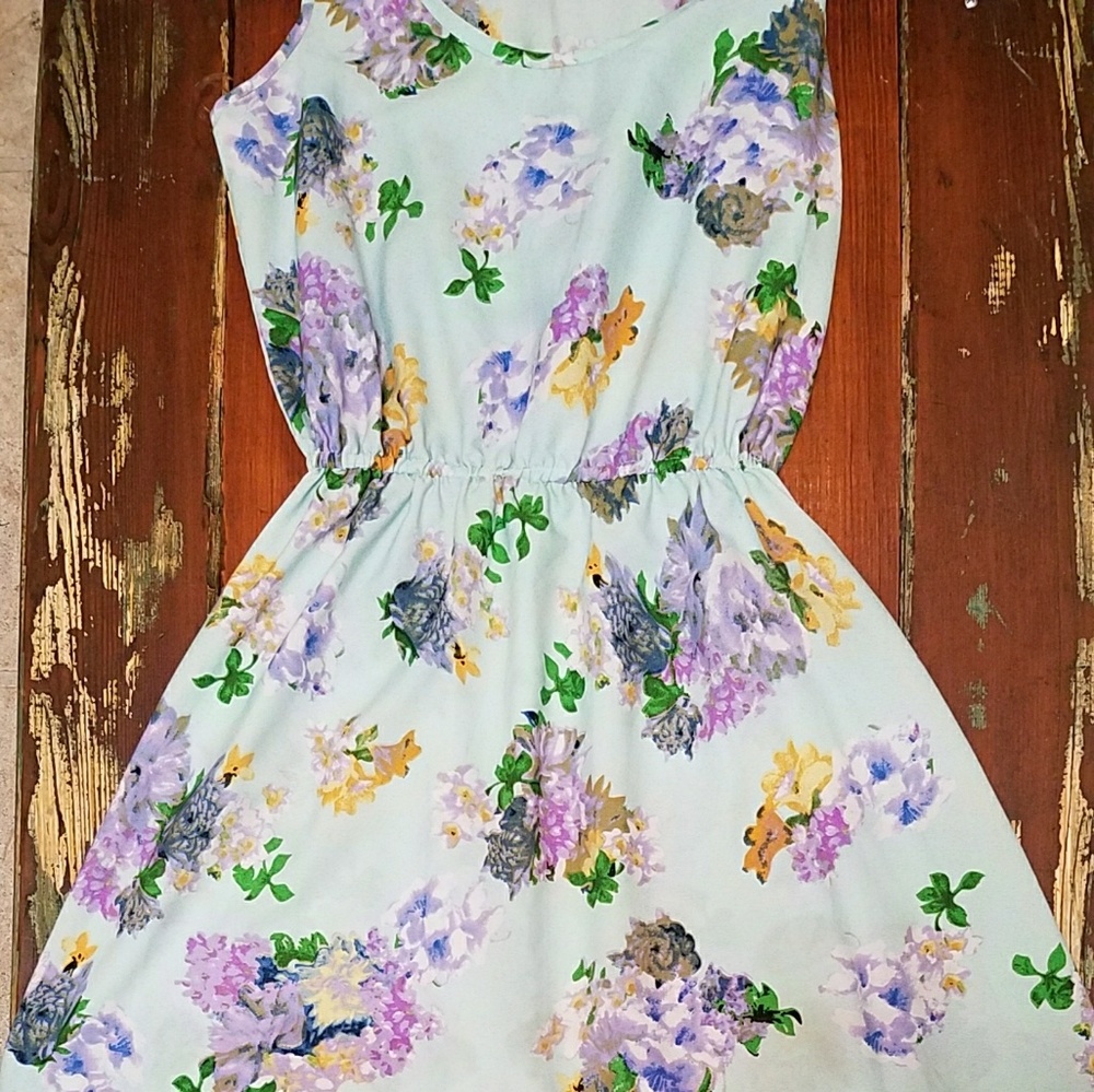 Beautiful floral Dress mint green Sz S - Picture 1 of 5